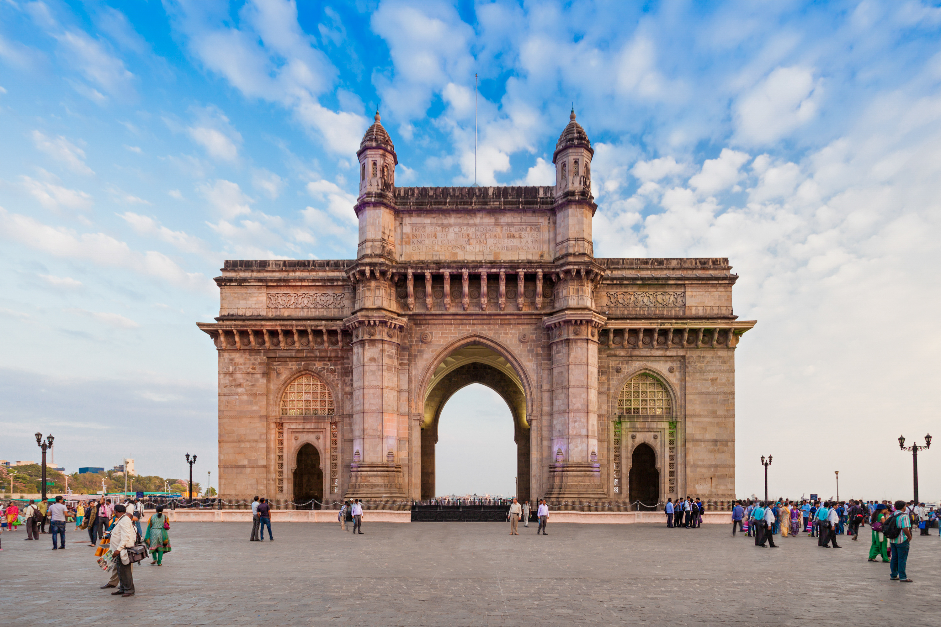 Flights to Mumbai